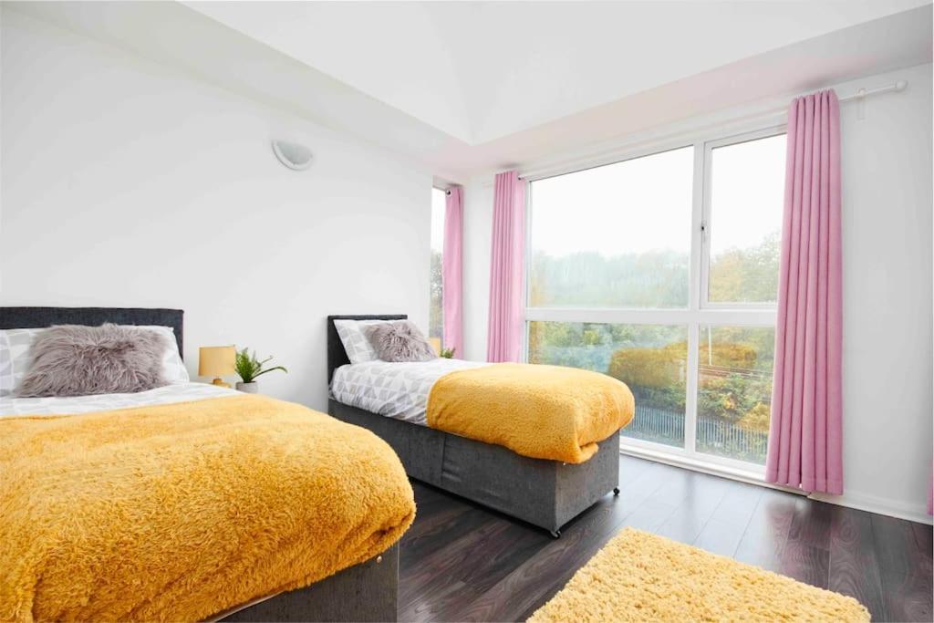 Dellehomes- Free Parking, Wfh, Family-Friendly 曼彻斯特 外观 照片