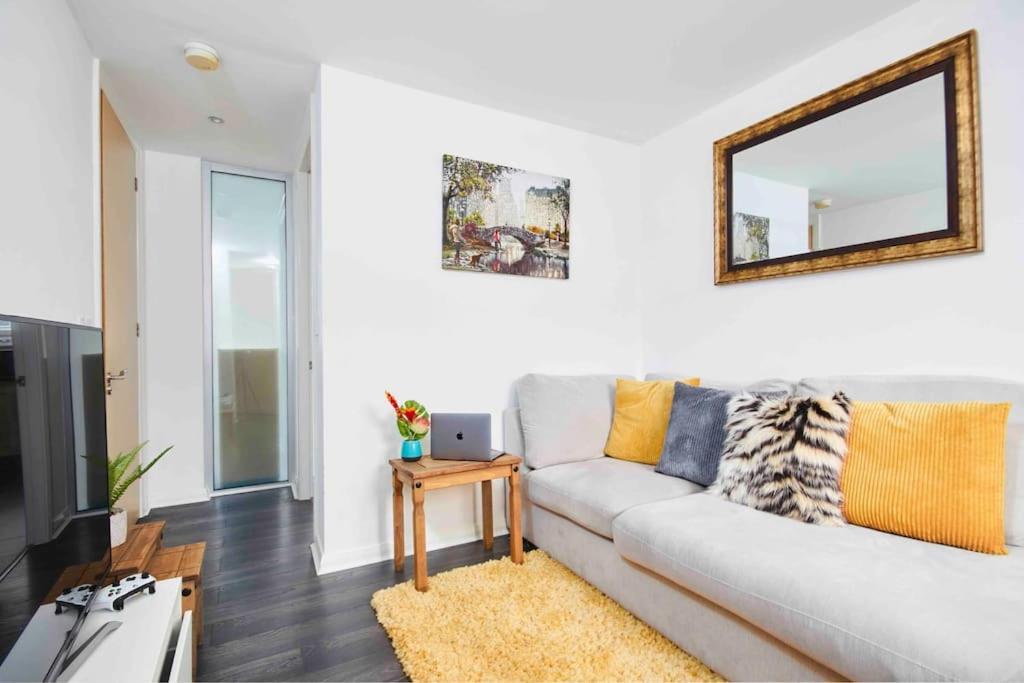 Dellehomes- Free Parking, Wfh, Family-Friendly 曼彻斯特 外观 照片